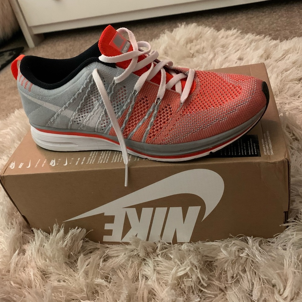 Nike FlyKnit Trainers